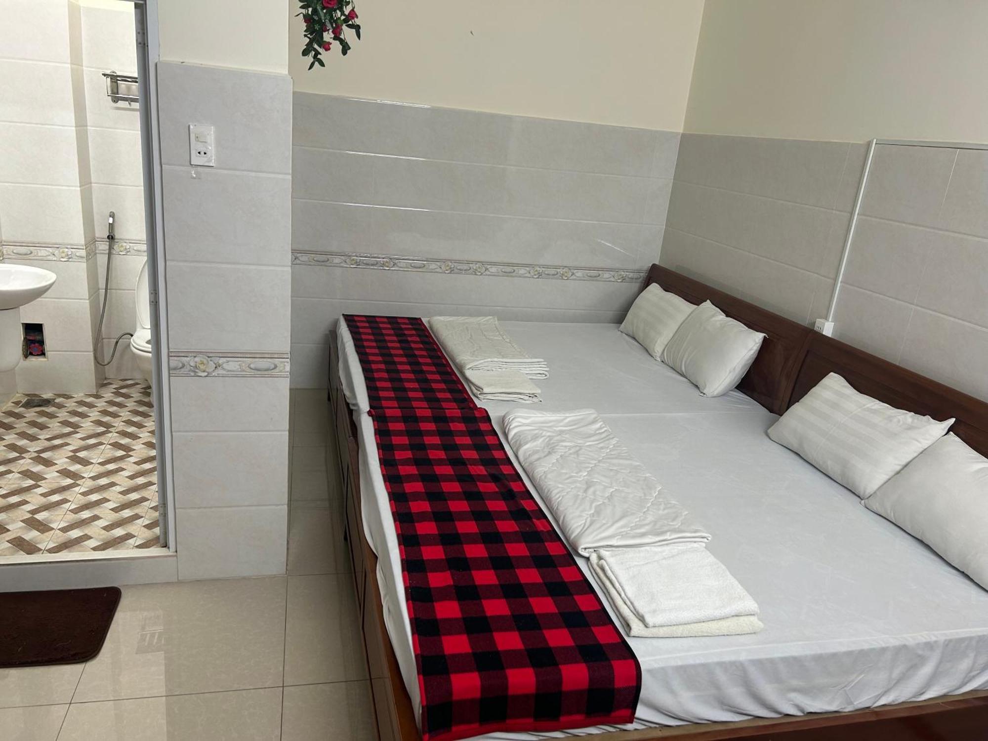 Bac Lieu Hotel Anh Tuan מראה חיצוני תמונה